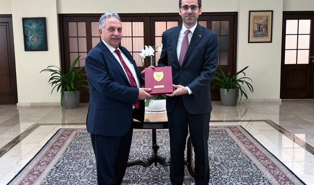 KAYSERİ (AA) – Talas Belediye Başkanı Mustafa Yalçın'ın, KKTC Cumhurbaşkanı