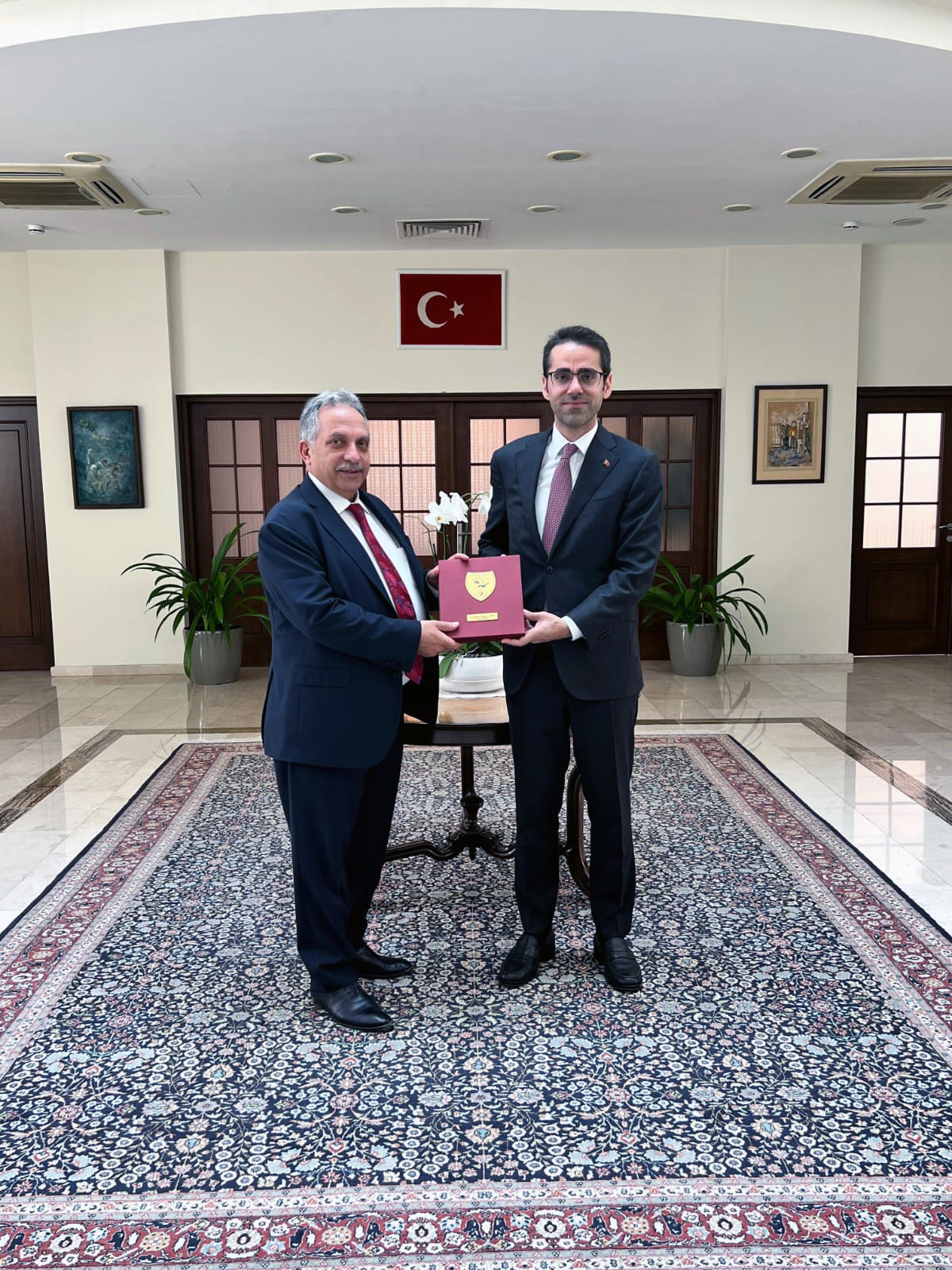 KAYSERİ (AA) – Talas Belediye Başkanı Mustafa Yalçın'ın, KKTC Cumhurbaşkanı