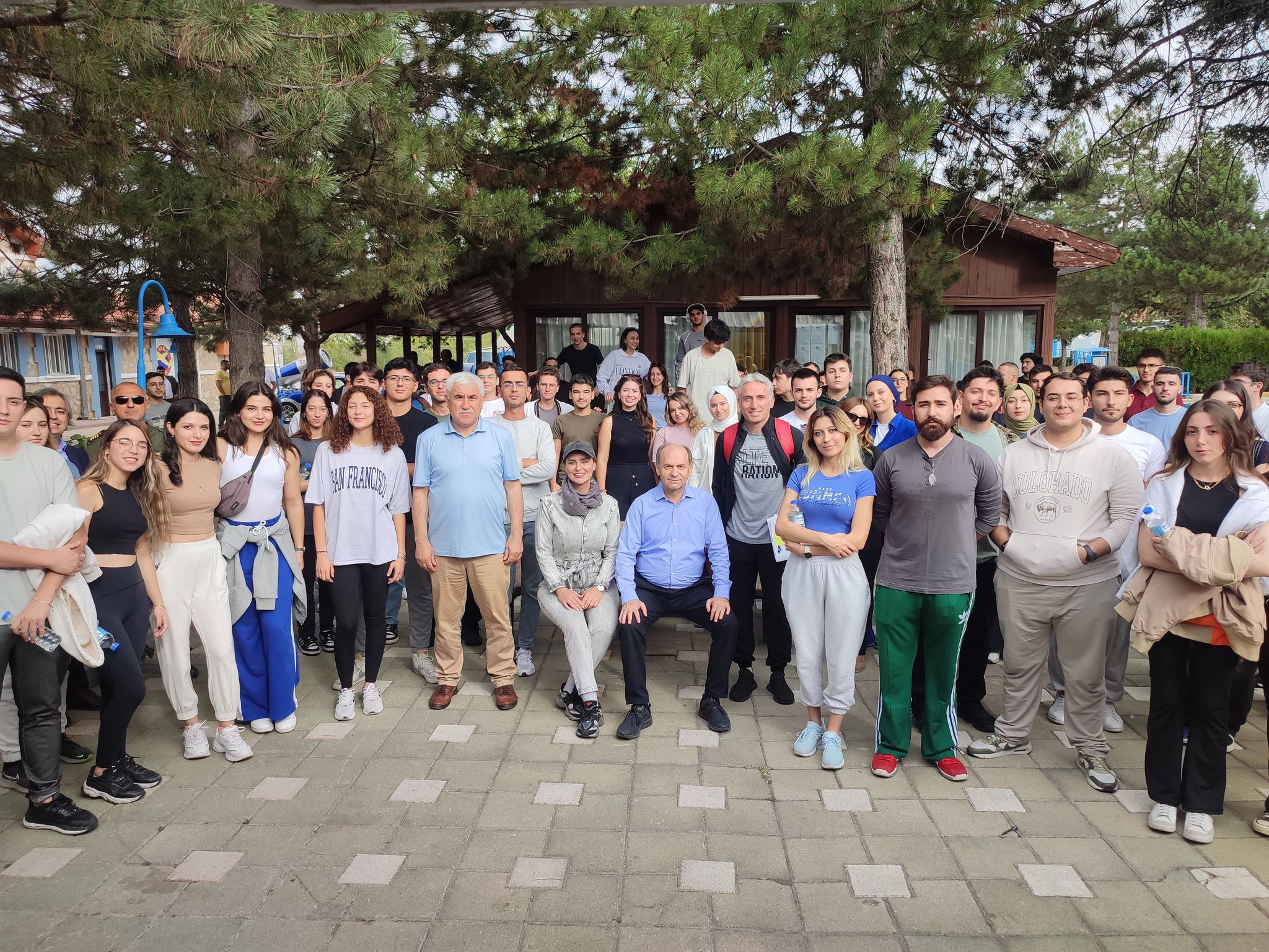 ESKİŞEHİR (AA) – Türk Hava Kurumu (THK) Üniversitesi'nde öğrenim gören