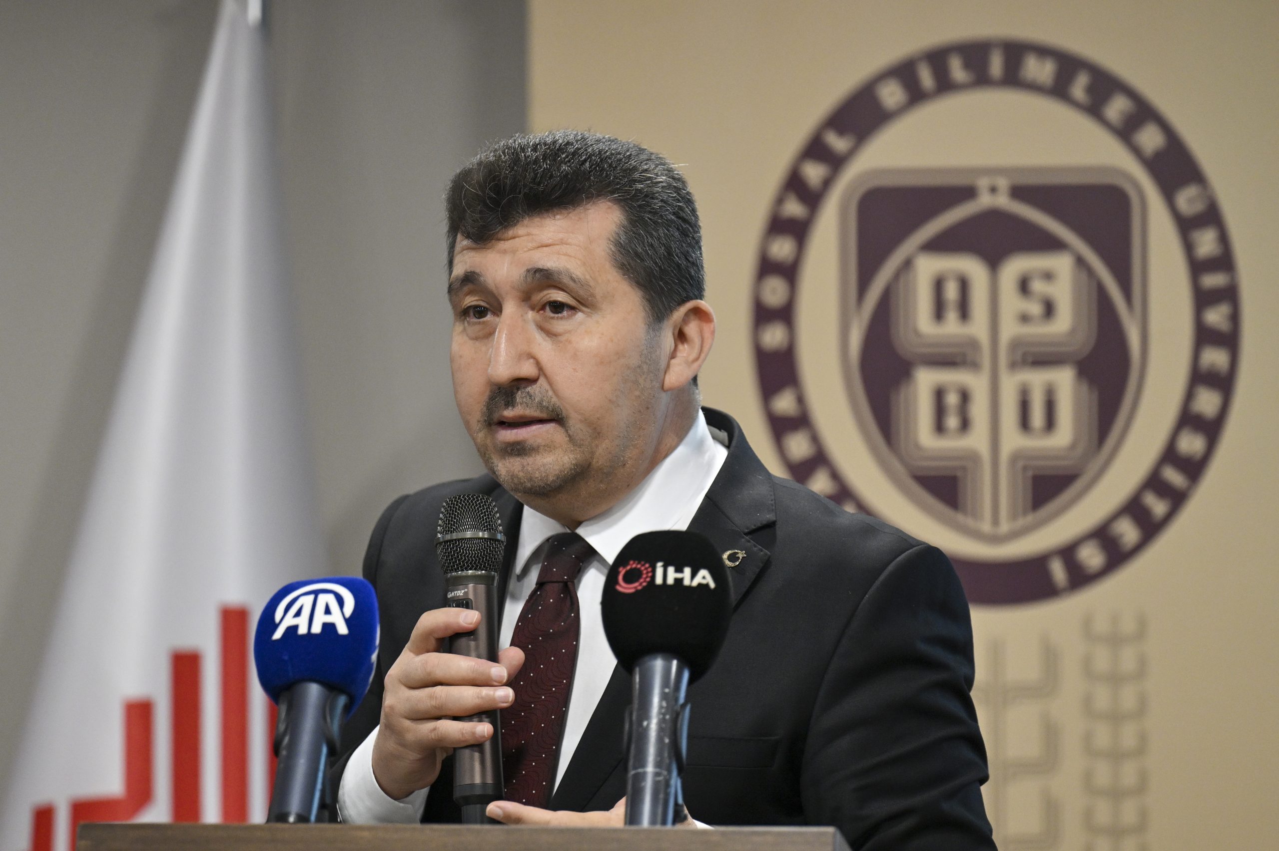 ANKARA (AA) – Vakıflar Genel Müdürlüğünün kuruluşunun 100'üncü yılı dolayısıyla