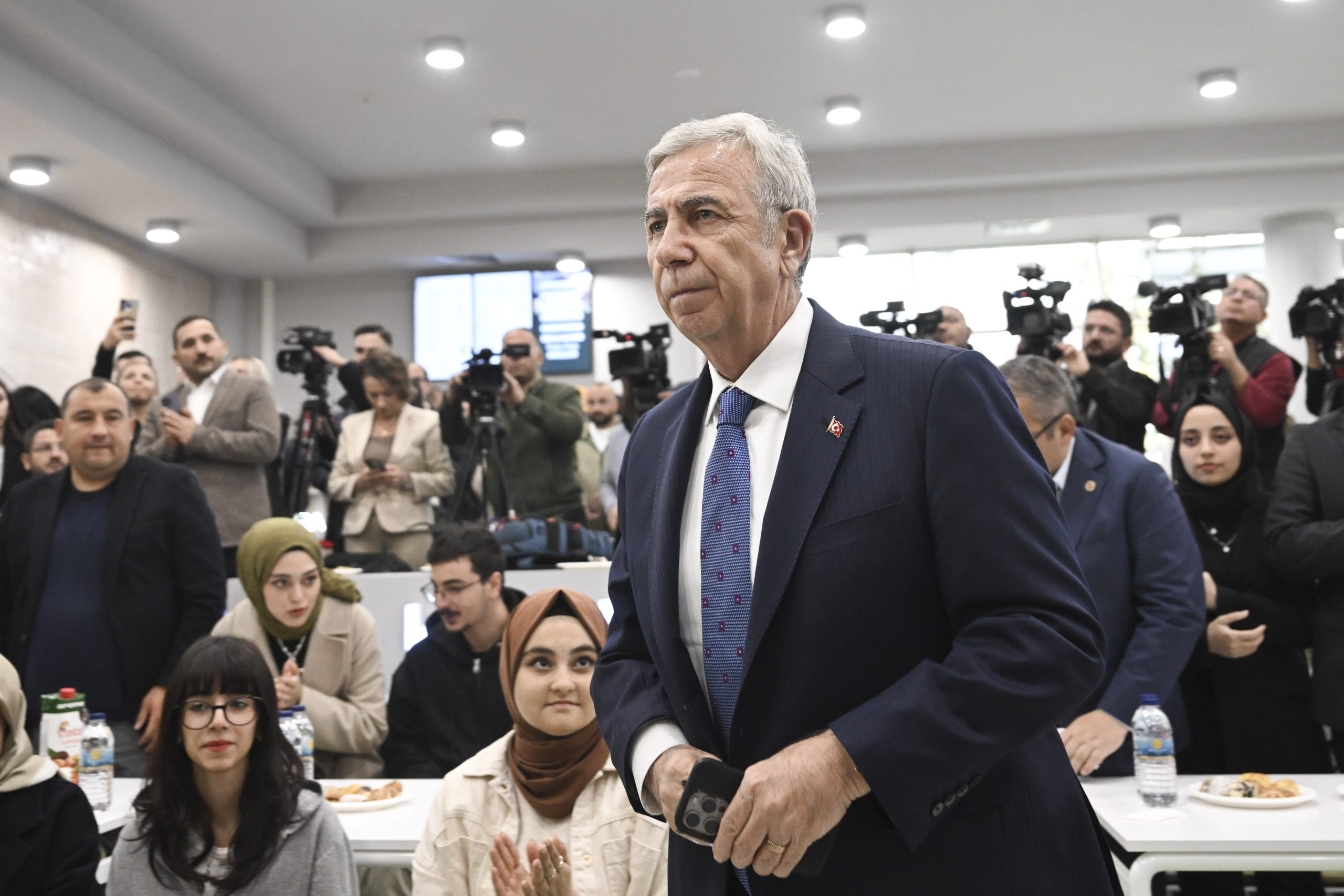 ANKARA (AA) – Ankara Büyükşehir Belediye (ABB) Başkanı Mansur Yavaş,