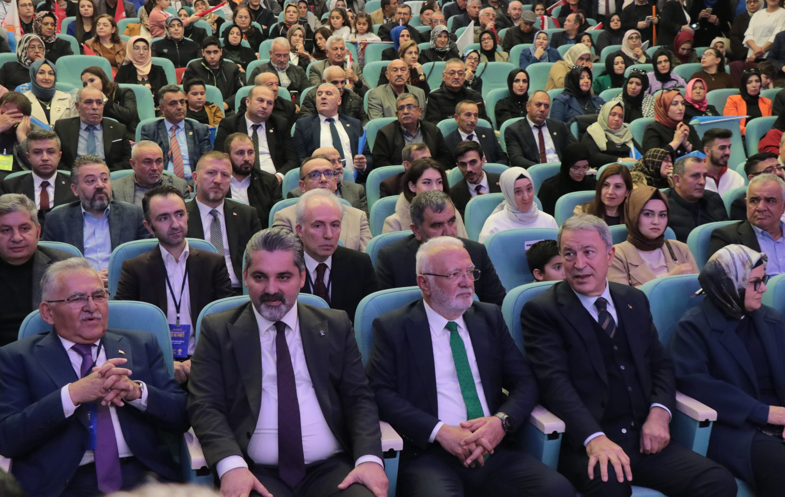 - "Kıbrıs, dünyanın en stratejik bölgelerinden biri. Orada hata yapmaya,