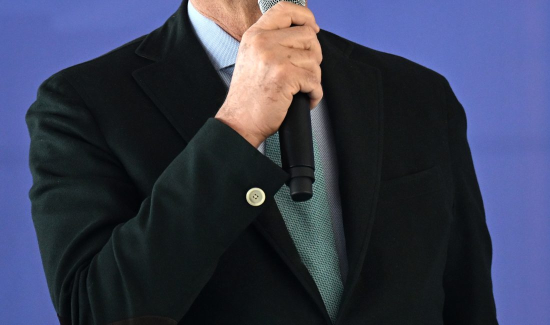- "Biz hiçbir kültür faaliyetine karşı olmayız. Hiçbir konsere de