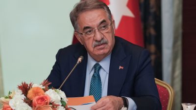 ANKARA (AA) – AK Parti Genel Başkan Yardımcısı Hayati Yazıcı,