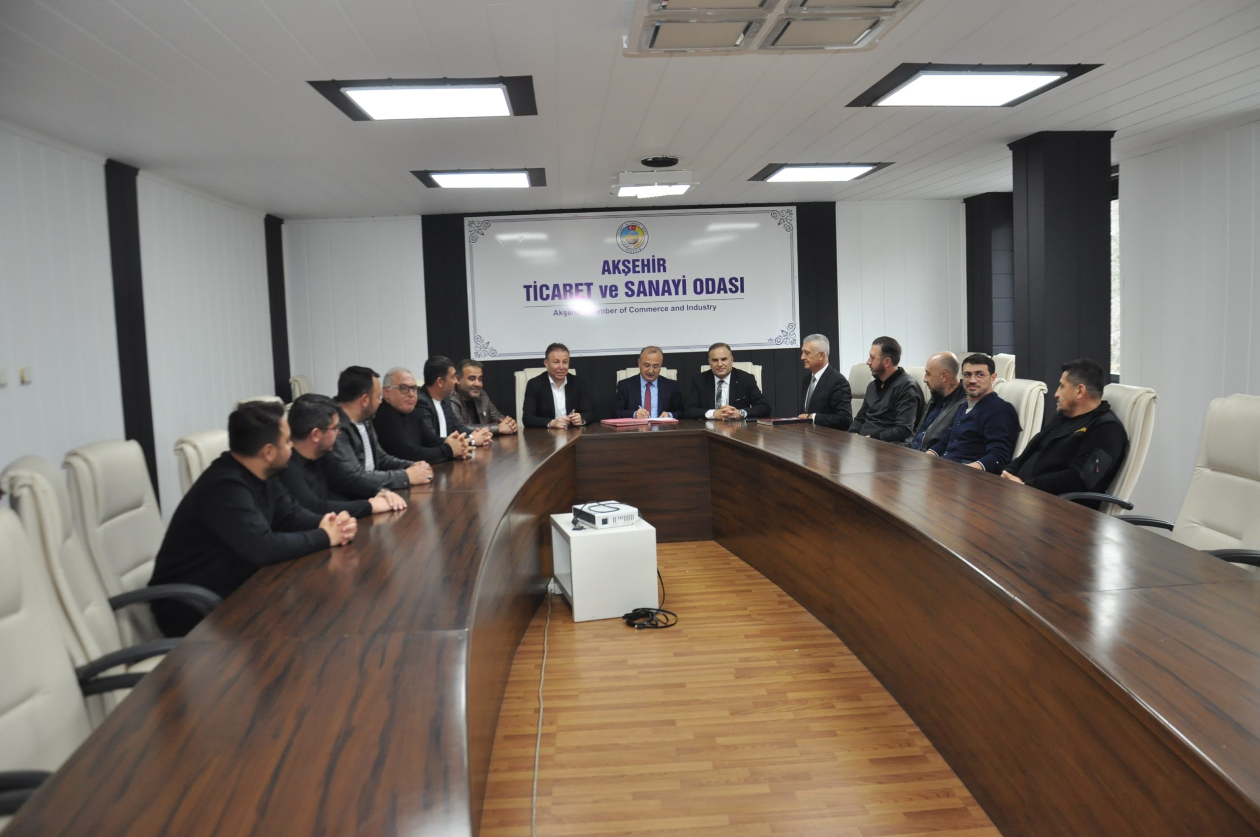 KONYA (AA) – Konya'nın Akşehir ilçesinde, Akşehir Kaymakamlığı, İlçe Milli