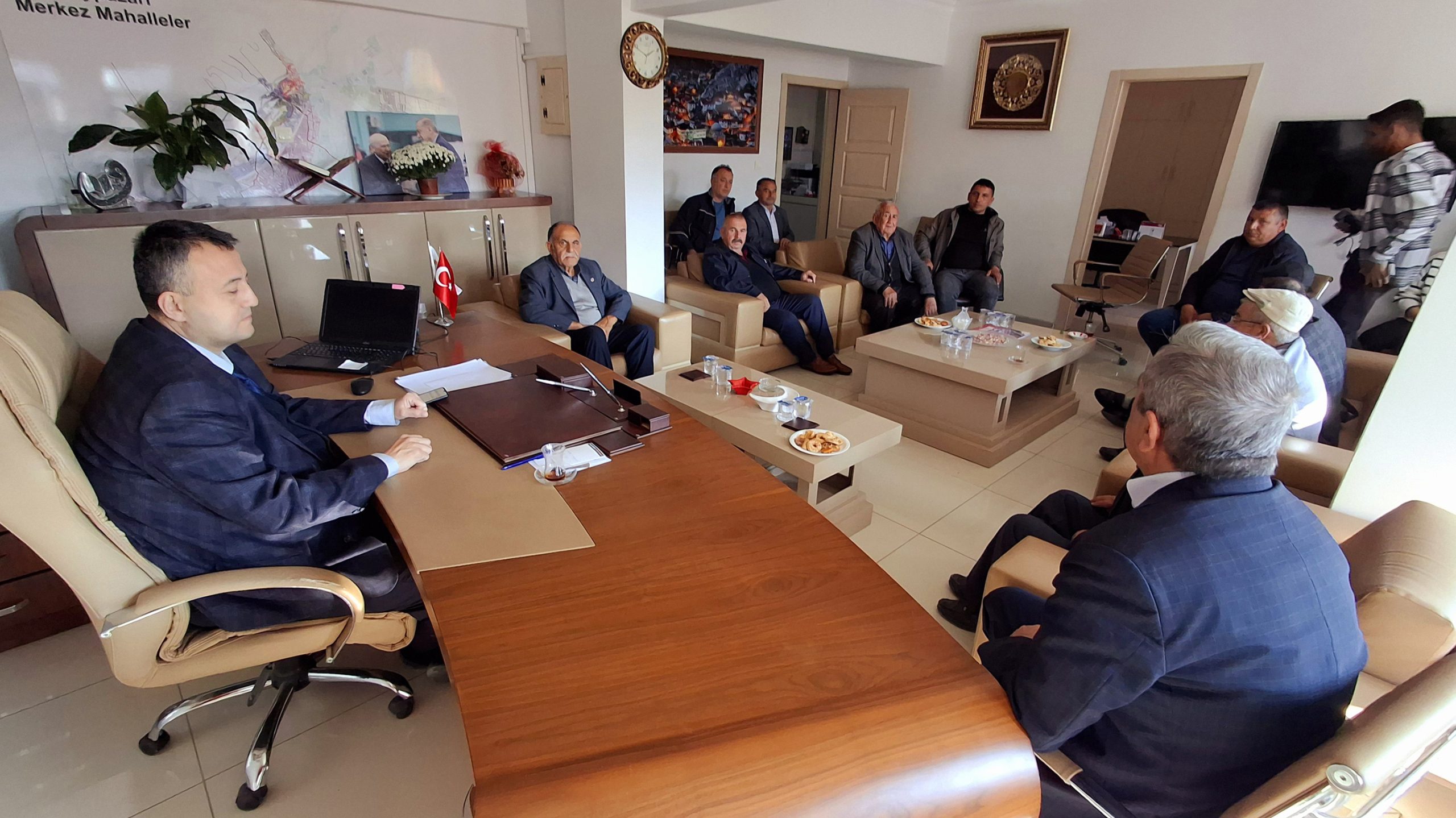 ANKARA (AA) – Beypazarı Muhtarlar Derneği Başkanı Kazım Uysal ve