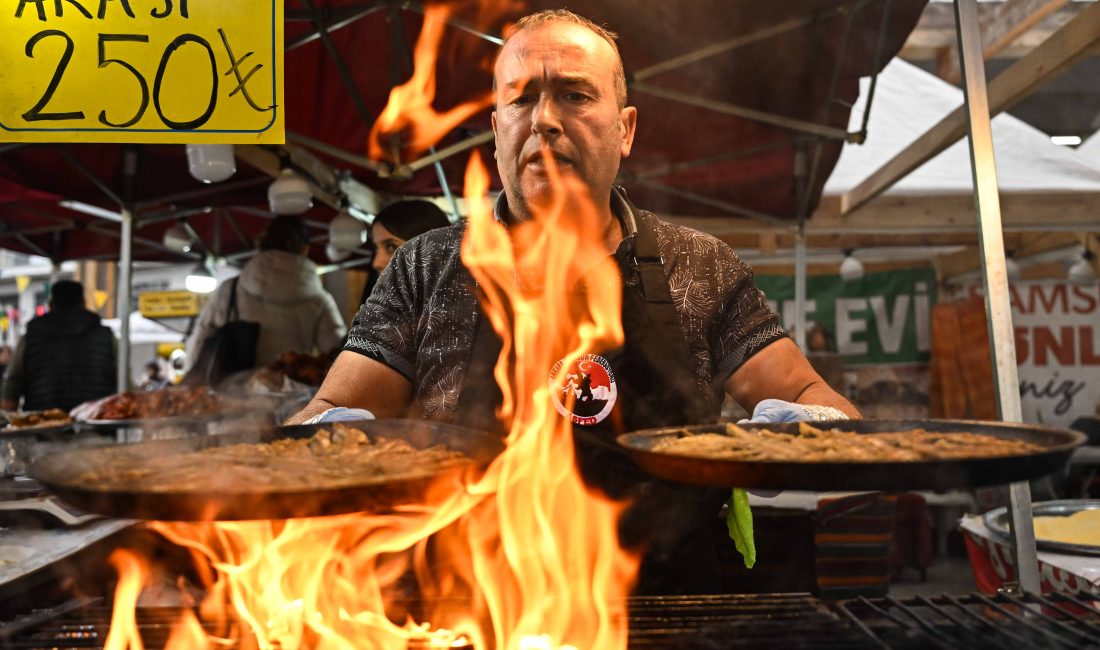 ANKARA (AA) – "Büyük Samsun Tanıtım Günleri" etkinliği başkentte başladı.
