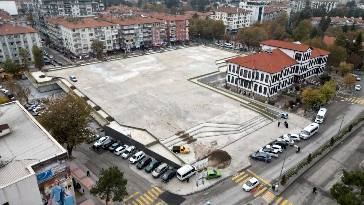 ÇANKIRI (AA) – Çankırı Belediyesi tarafından 4 Ekim 2023'te inşaatına