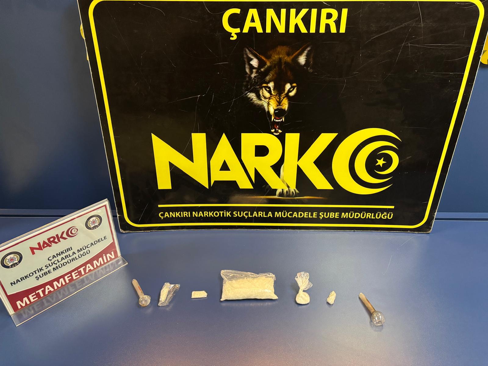 ÇANKIRI (AA) – Çankırı’da düzenlenen uyuşturucu operasyonunda gözaltına alınan 4