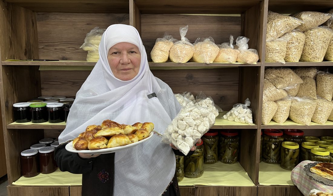 ANKARA (AA) – Ankara'nın Çubuk ilçesinde ev hanımları tarafından, üniversite