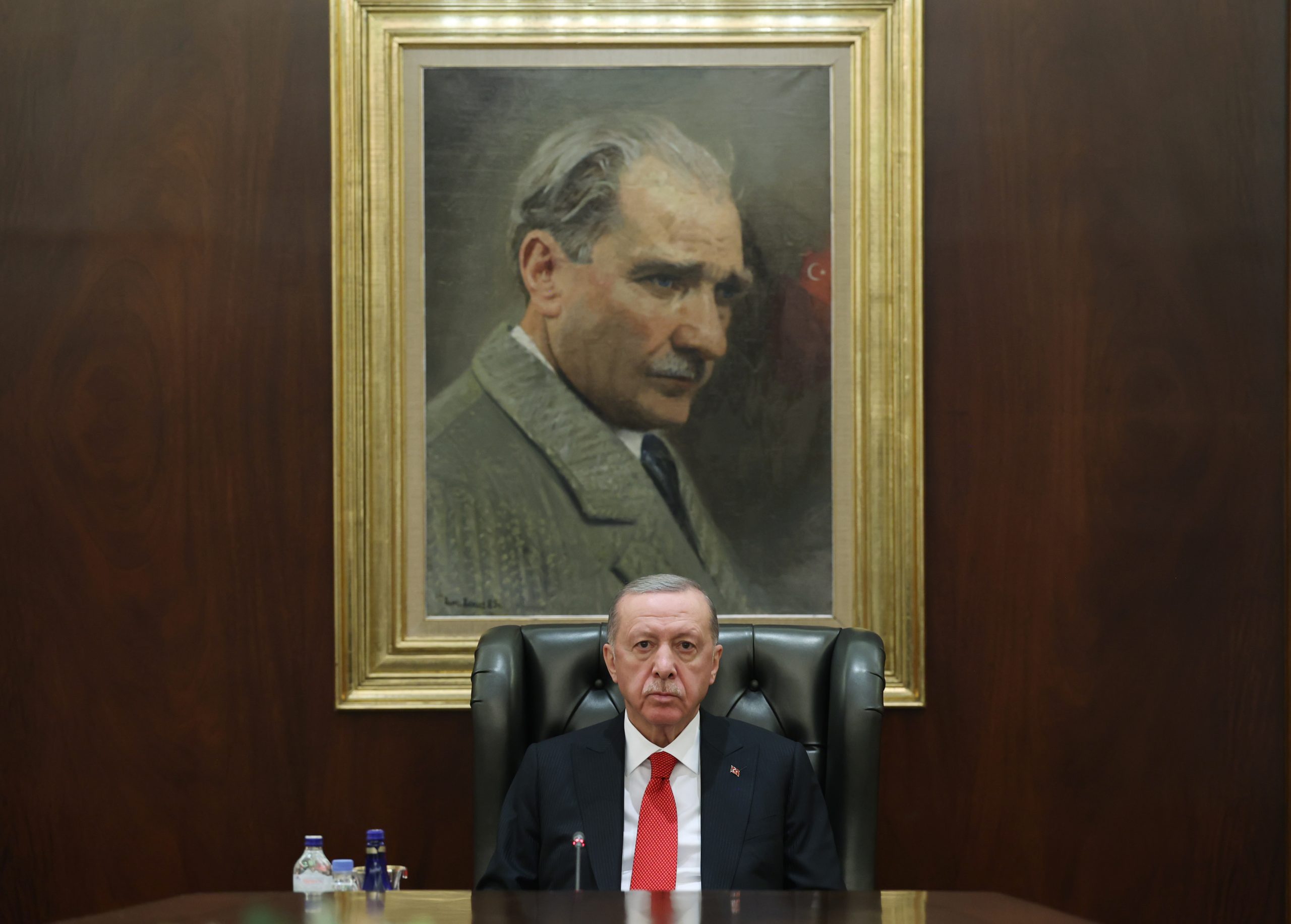 ANKARA (AA) – Cumhurbaşkanlığı Kabinesi, Cumhurbaşkanı Recep Tayyip Erdoğan başkanlığında