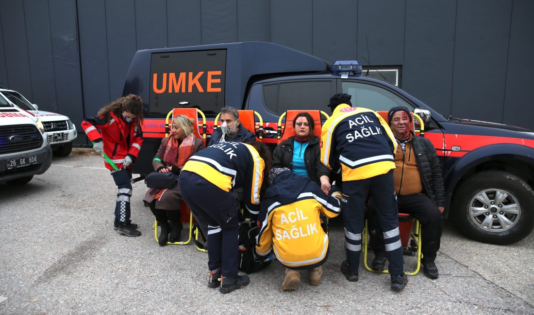 ESKİŞEHİR (AA) – Eskişehir Valiliğinin koordinasyonunda 568 arama kurtarma personelinin