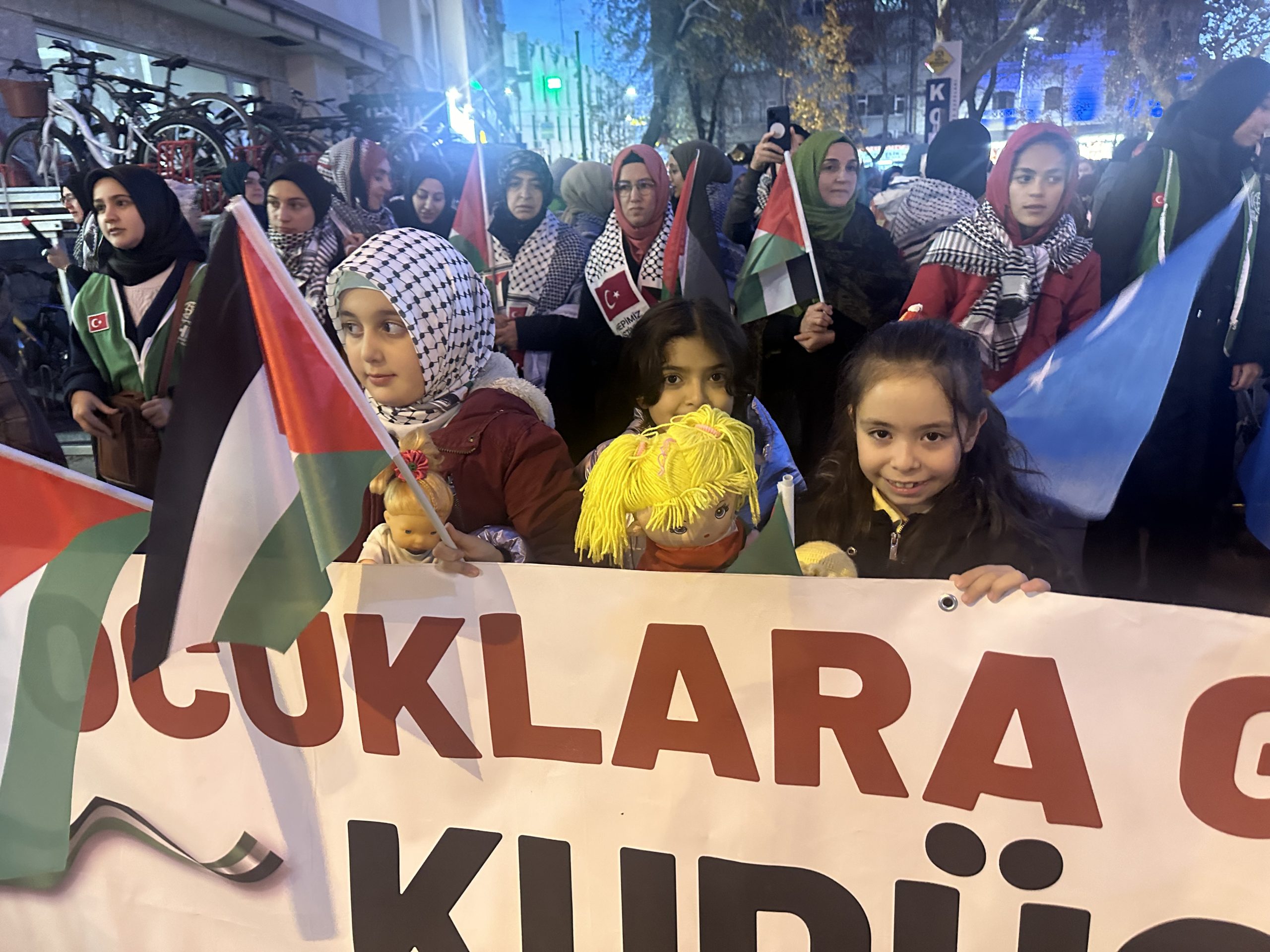 KONYA (AA) – Konya'da İnsan Hak ve Hürriyetleri (İHH) İnsani