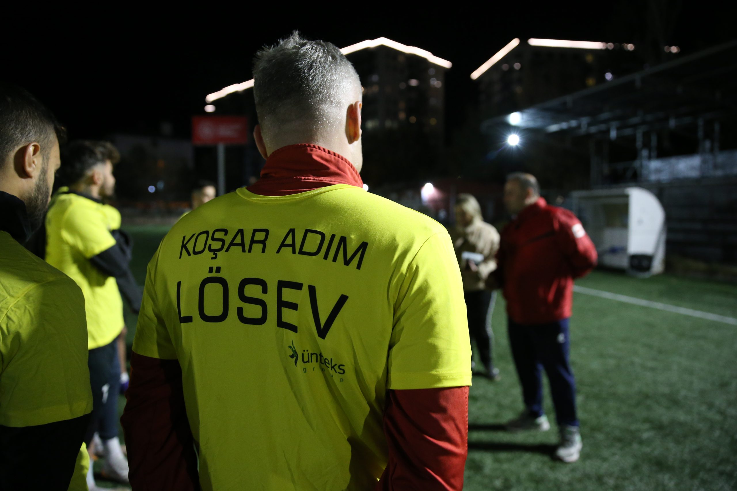 ESKİŞEHİR (AA) – DENİZ AÇIK – Eskişehir'de eşiyle kurduğu, lösemiden