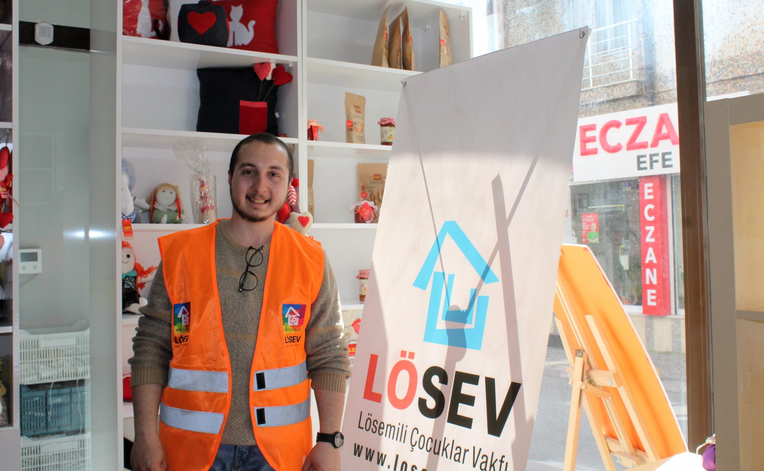 ESKİŞEHİR (AA) – ZEHRA ONGAN – Ortaokula giderken yakalandığı hastalığı