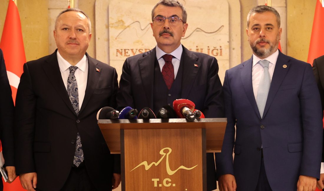 - "Türkiye'deki bütün okullarımız, 65 binin üzerindeki okulumuzun tamamına yakını