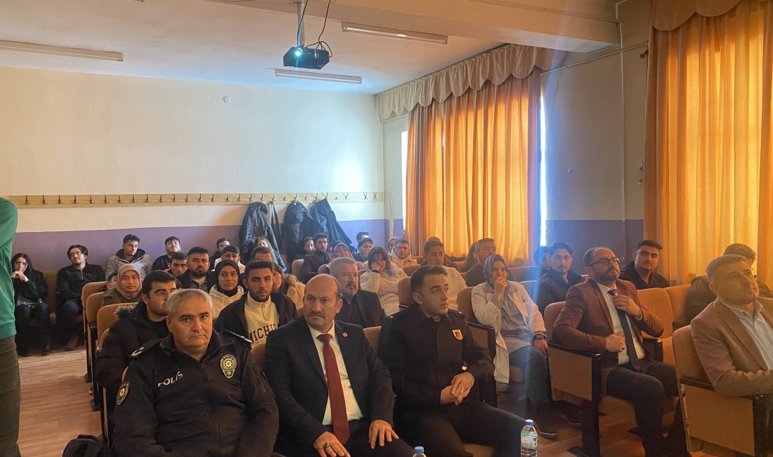 KONYA (AA) – Konya'nın Sarayönü ilçesinde, Selçuk Üniversitesi Sarayönü Meslek