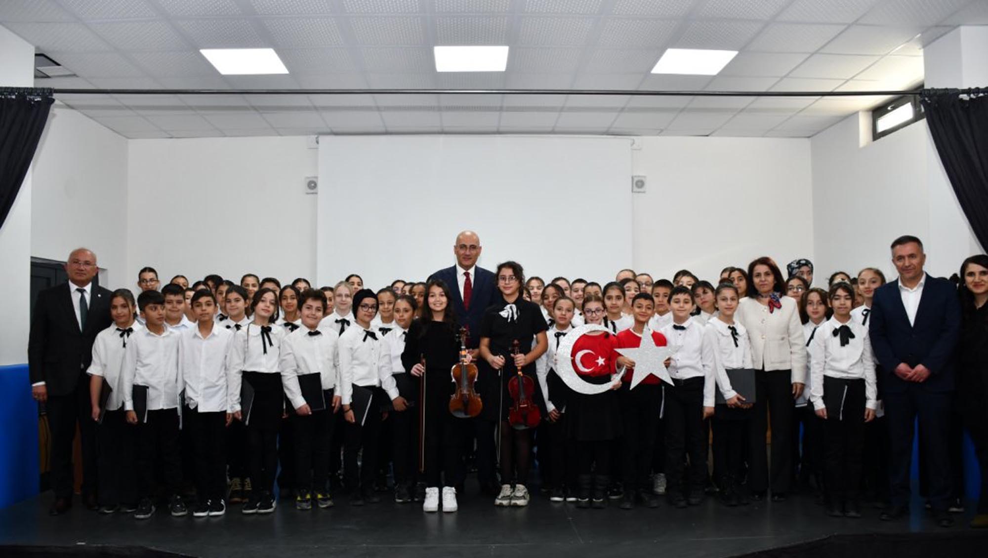 YOZGAT (AA) – Sorgun Kaymakamı İhsan Emre Aydın, Mehmet Akif