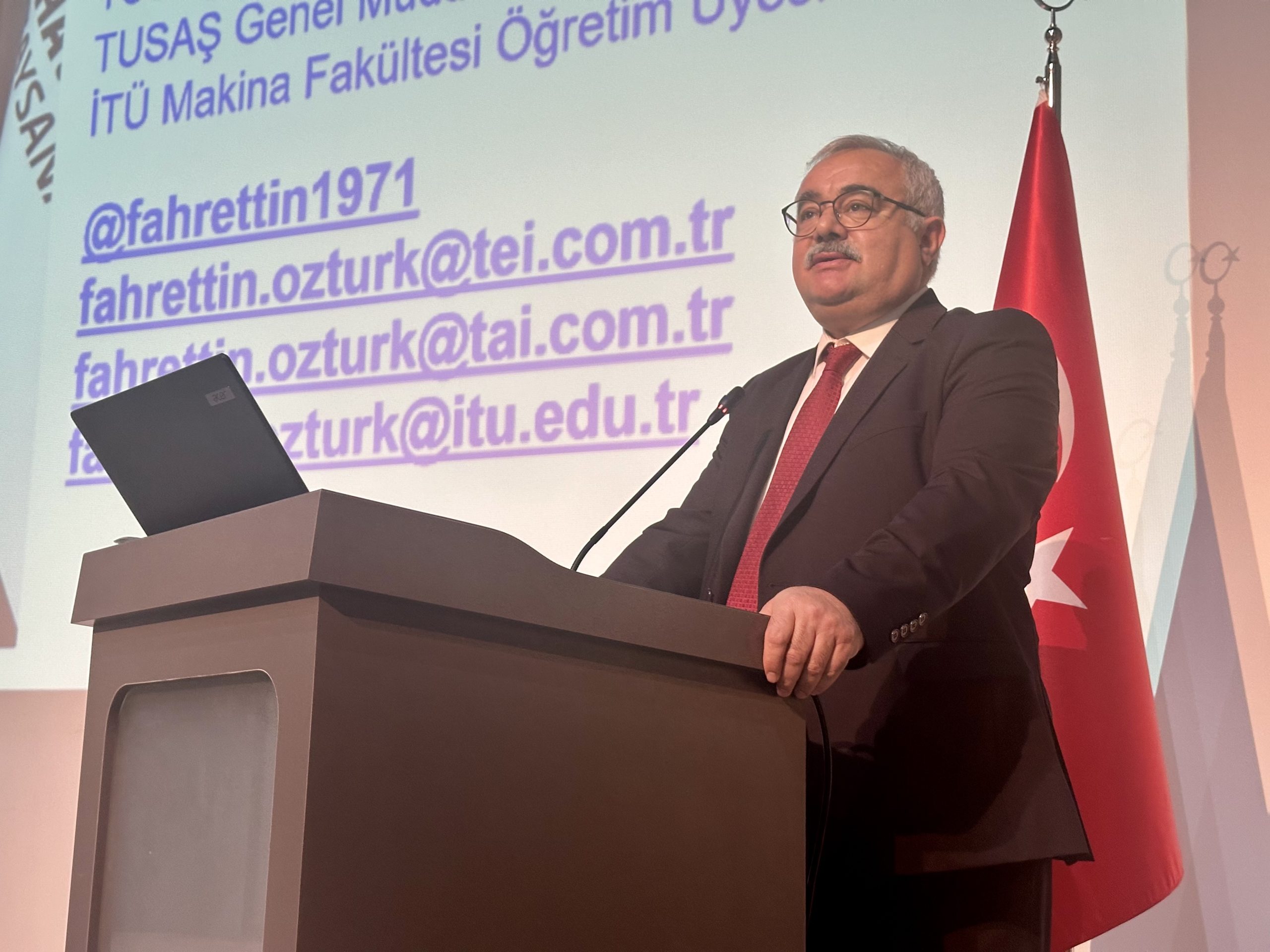 - "Dünyanın herhangi bir yerinde, birileri bir şey başarabiliyorsa biz