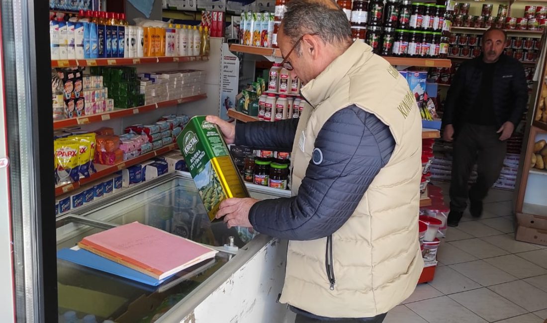 SİVAS (AA) – Sivas'ın Ulaş ilçesinde marketlerde denetim yapıldı. İlçe