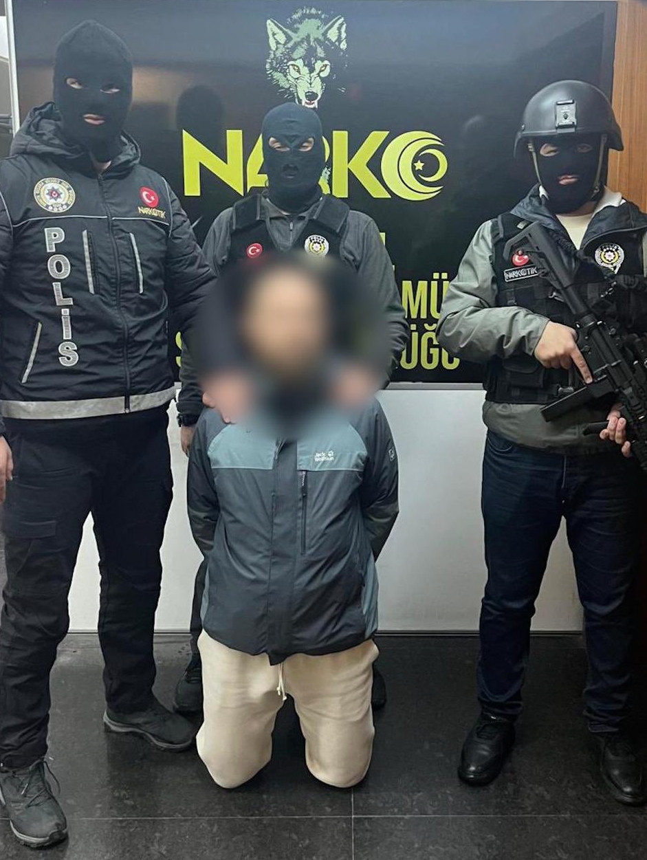 ANKARA (AA) – İçişleri Bakanı Ali Yerlikaya, difüzyon mesajıyla "uyuşturucu