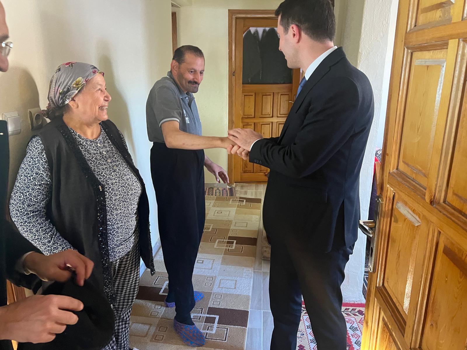 SİVAS (AA) – Sivas'ın Akıncılar ilçesinde Kaymakam Musa Türkmen, 3