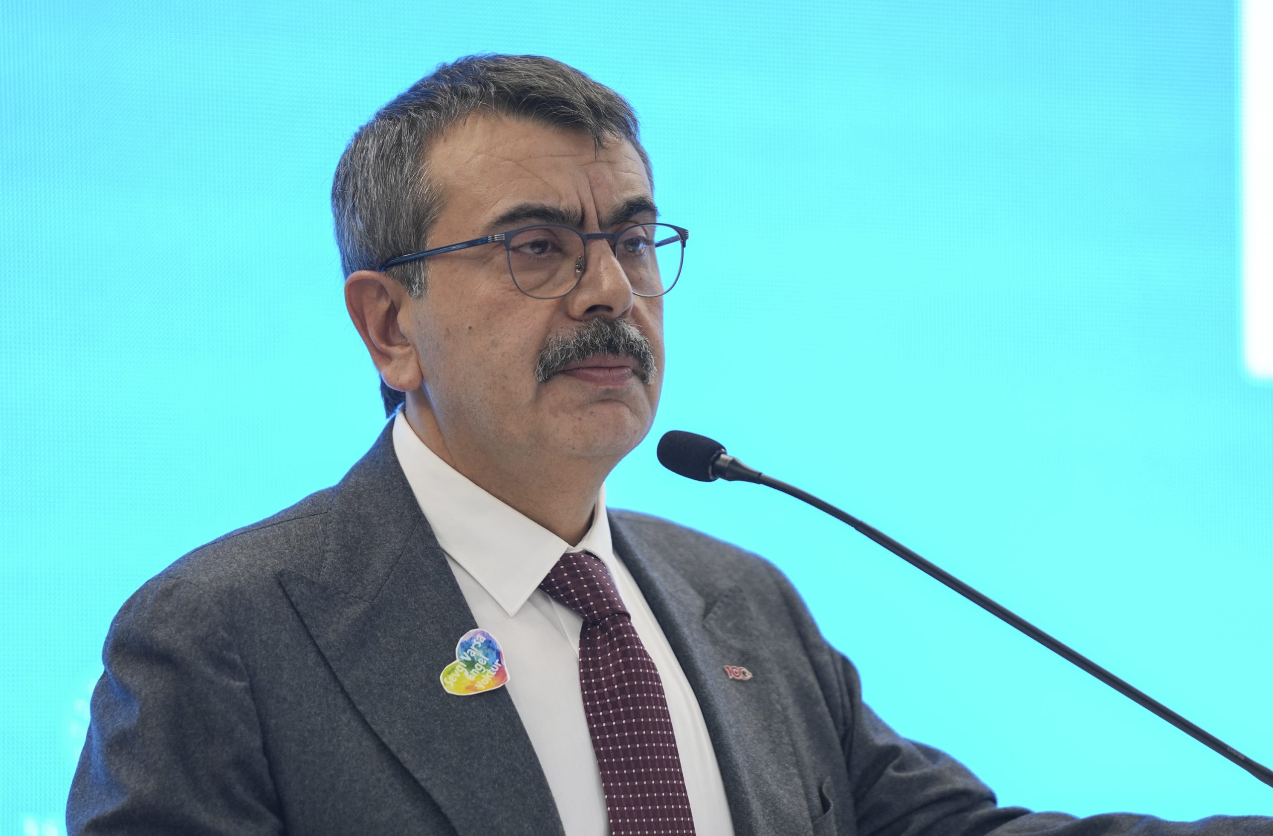 ANKARA (AA) – Milli Eğitim Bakanı Yusuf Tekin, "Özel gereksinimli