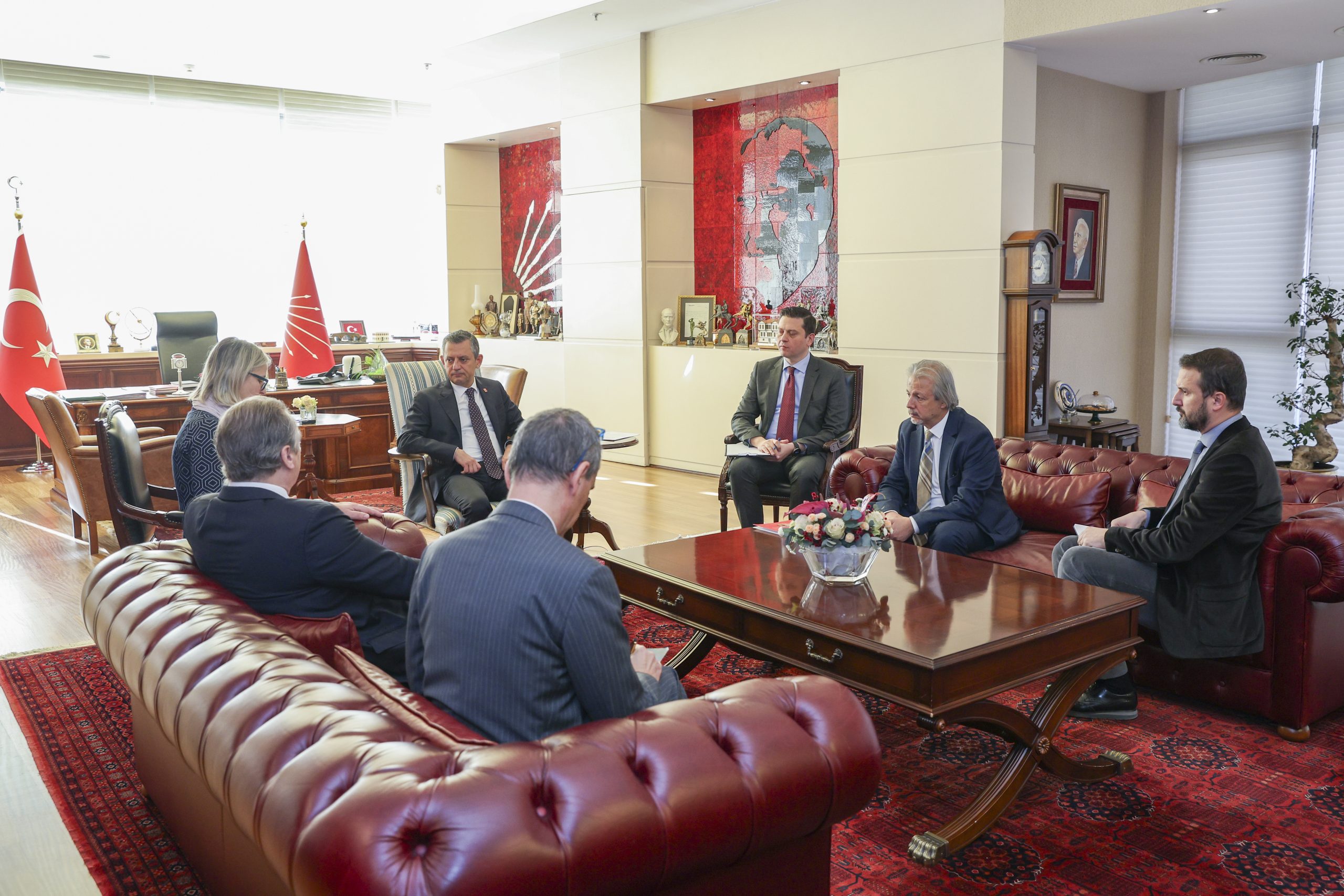 ANKARA (AA) – CHP Genel Başkanı Özgür Özel, Avrupa Birliği