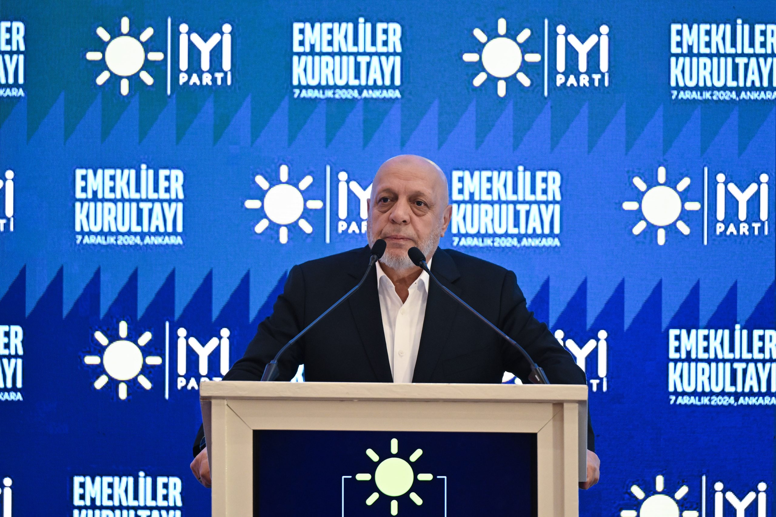 - "Emeklilerimizin haklarını düzenleyen 5434 ve 5510 sayılı kanunlar gözden