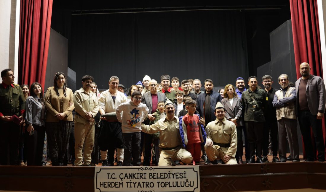 “Çanakkale Ilgazlı Mehmet’in Yemini” adlı oyun izleyiciler ile buluştu.