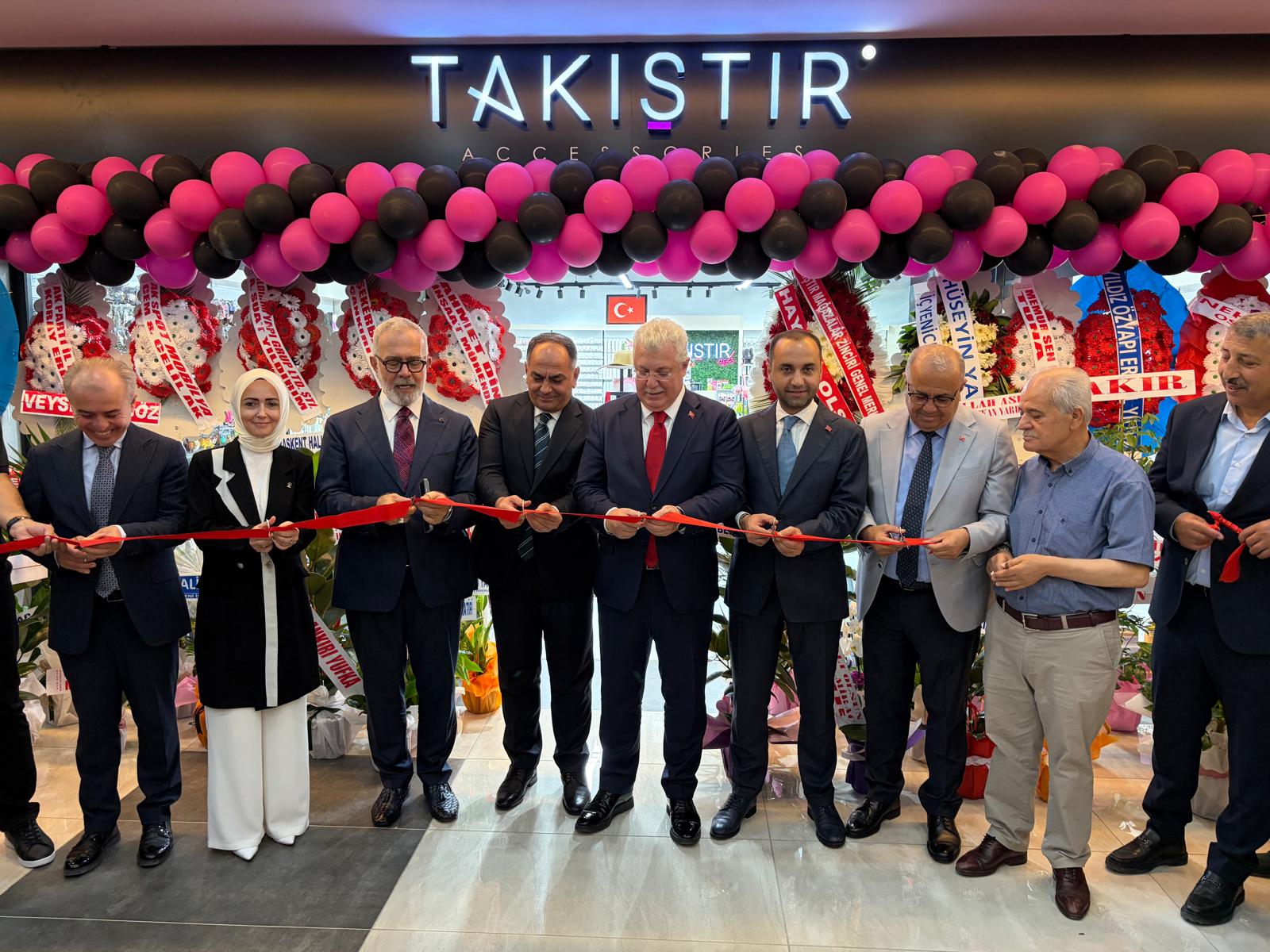 Takı ve aksesuar sektörünün önde gelen markalarından Takıştır, Çankırı Meydan