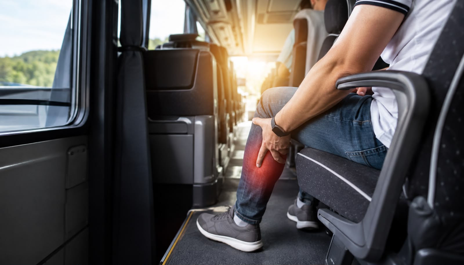 Uzun süreli otobüs, uçak, tren ve otomobil yolculuklarında saatlerce hareketsiz