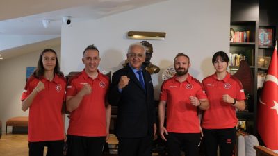 Çankırılı milli sporcular Fatma Erva Çınar ve Ecrin Özkan, antrenörleri