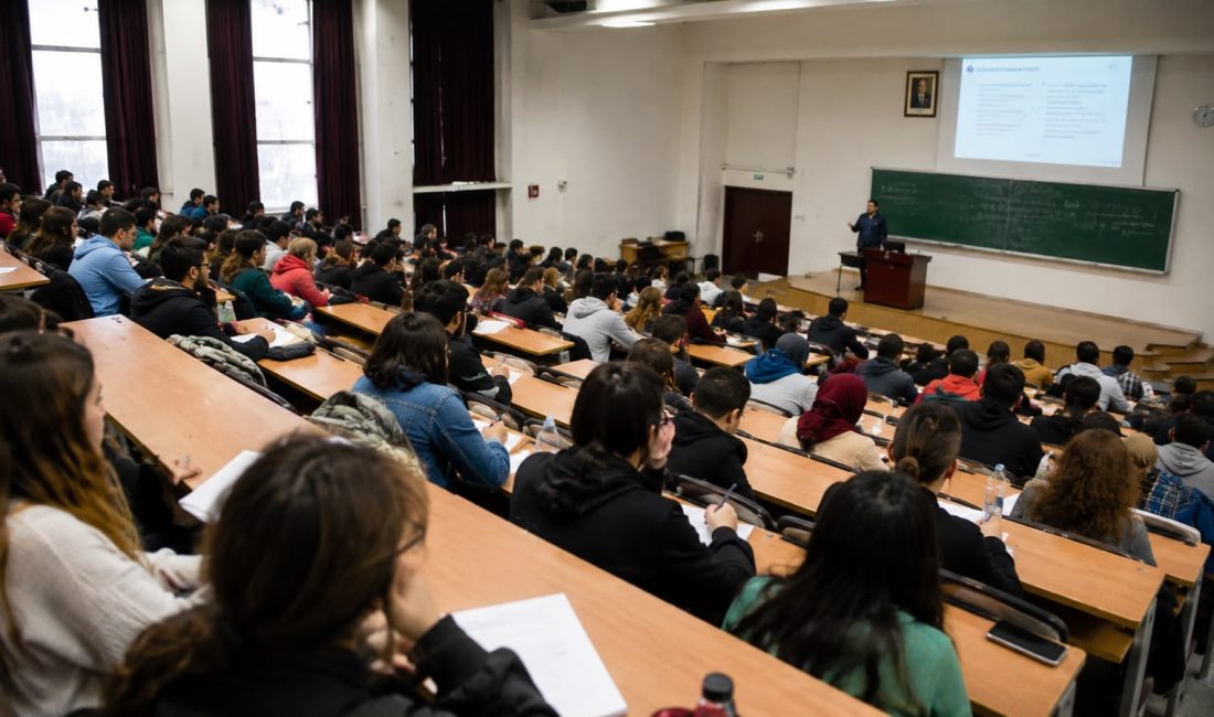 2026-YKS sonuçlarına göre üniversitelere yerleşen adaylar için kayıt süreci başladı.