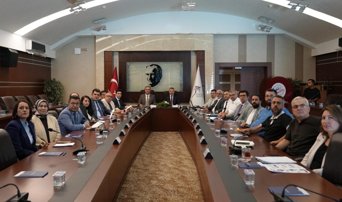 Çankırı Karatekin Üniversitesi (ÇAKÜ) ile Karabük Üniversitesi (KBÜ) arasında akademik