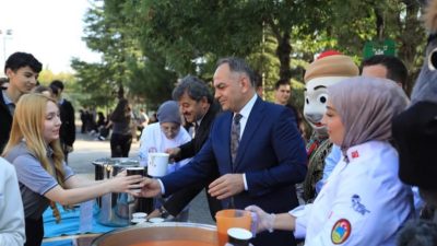Çankırı’da Nevzat Ayaz Sosyal Bilimler Lisesi tarafından yürütülen “Kahvaltımı Yapıyorum,