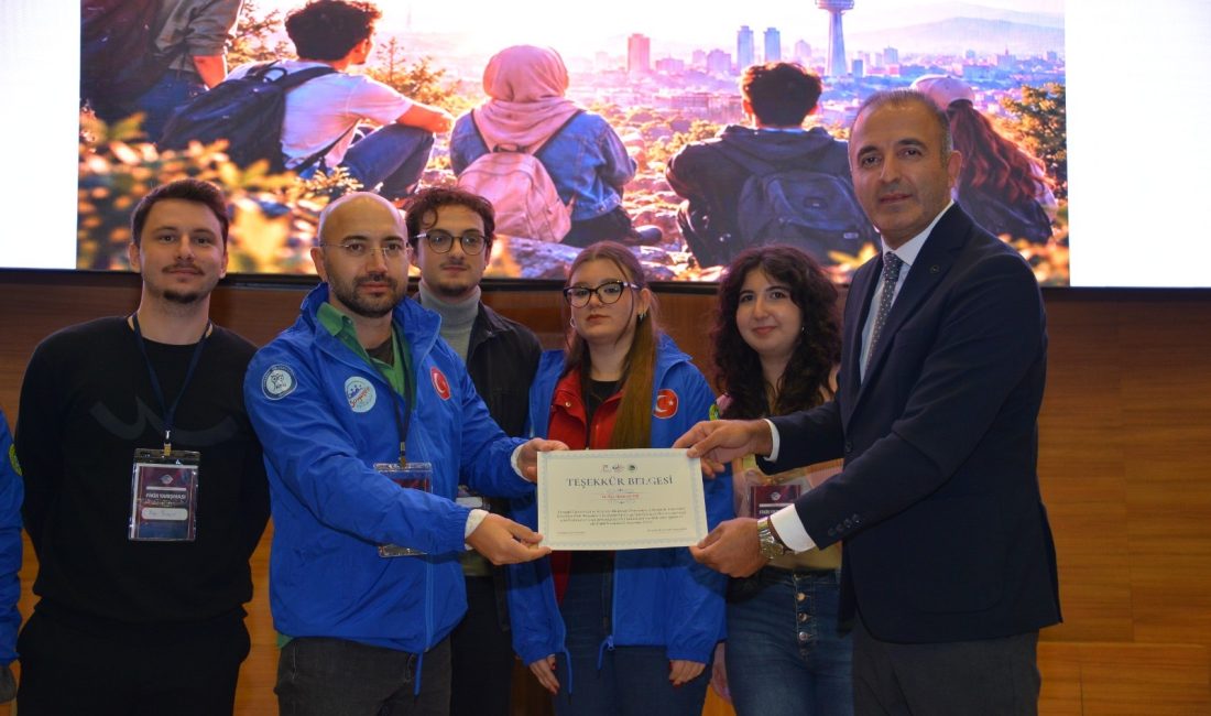 Çankırı Karatekin Üniversitesi öğrencileri, SosyalFest’te gençlerin demokratik süreçlere katılımını güçlendirmeye