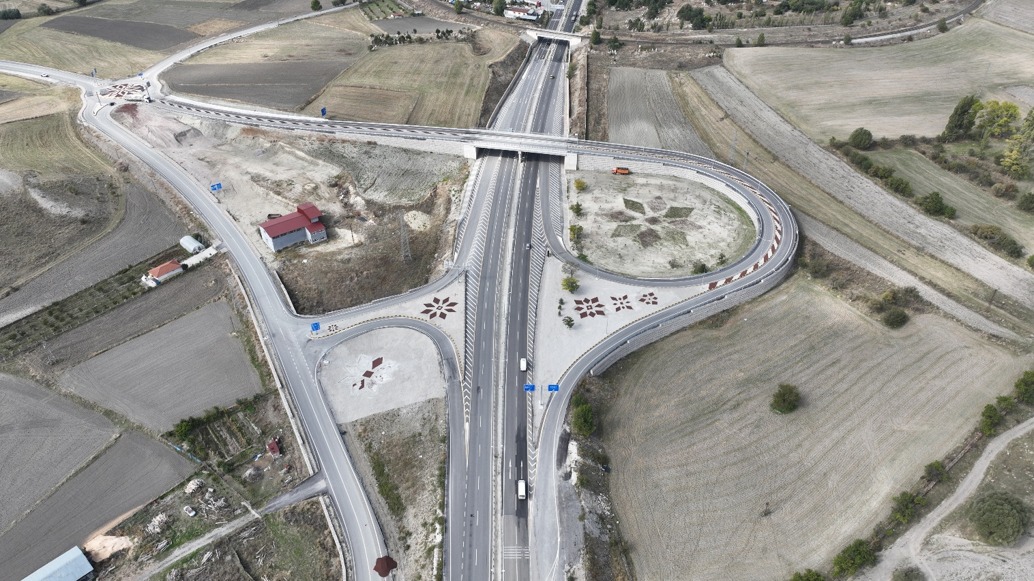 Çankırı’da yarın açılacak 29 kilometrelik Korgun-Kurşunlu Yolu, seyahat süresini 21