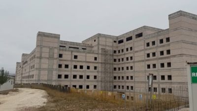 Çankırı’da yapımı devam eden Eğitim ve Araştırma Hastanesi’nde yürütülen çalışmalar