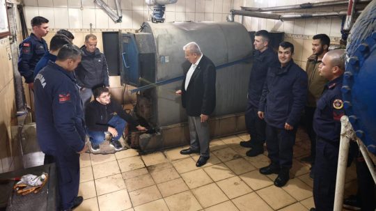 Yapraklı Halk Eğitimi Merkezi, meslek edinmek ve kendini geliştirmek isteyenler